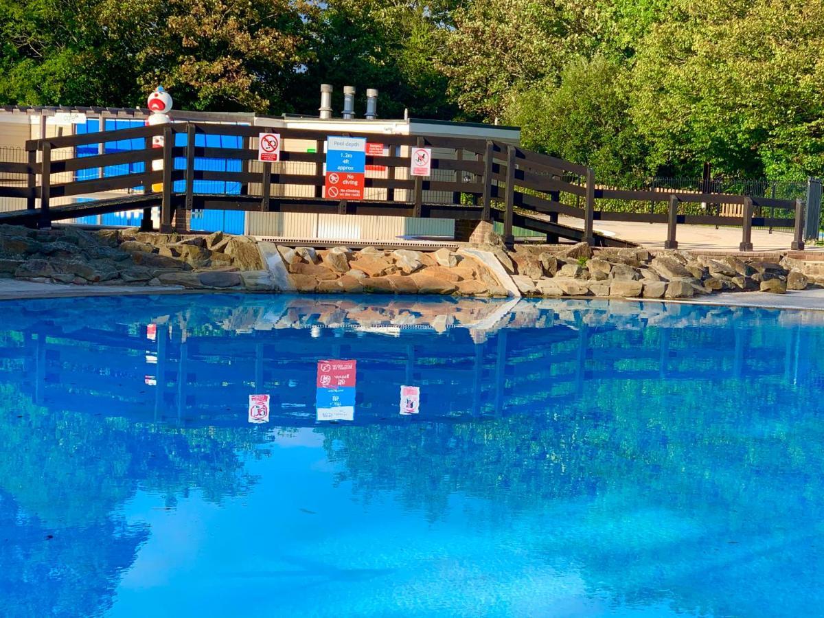 Forest Lodge Sway Екстер'єр фото